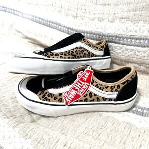 NWT Leopard Print Vans Women’s Size 7